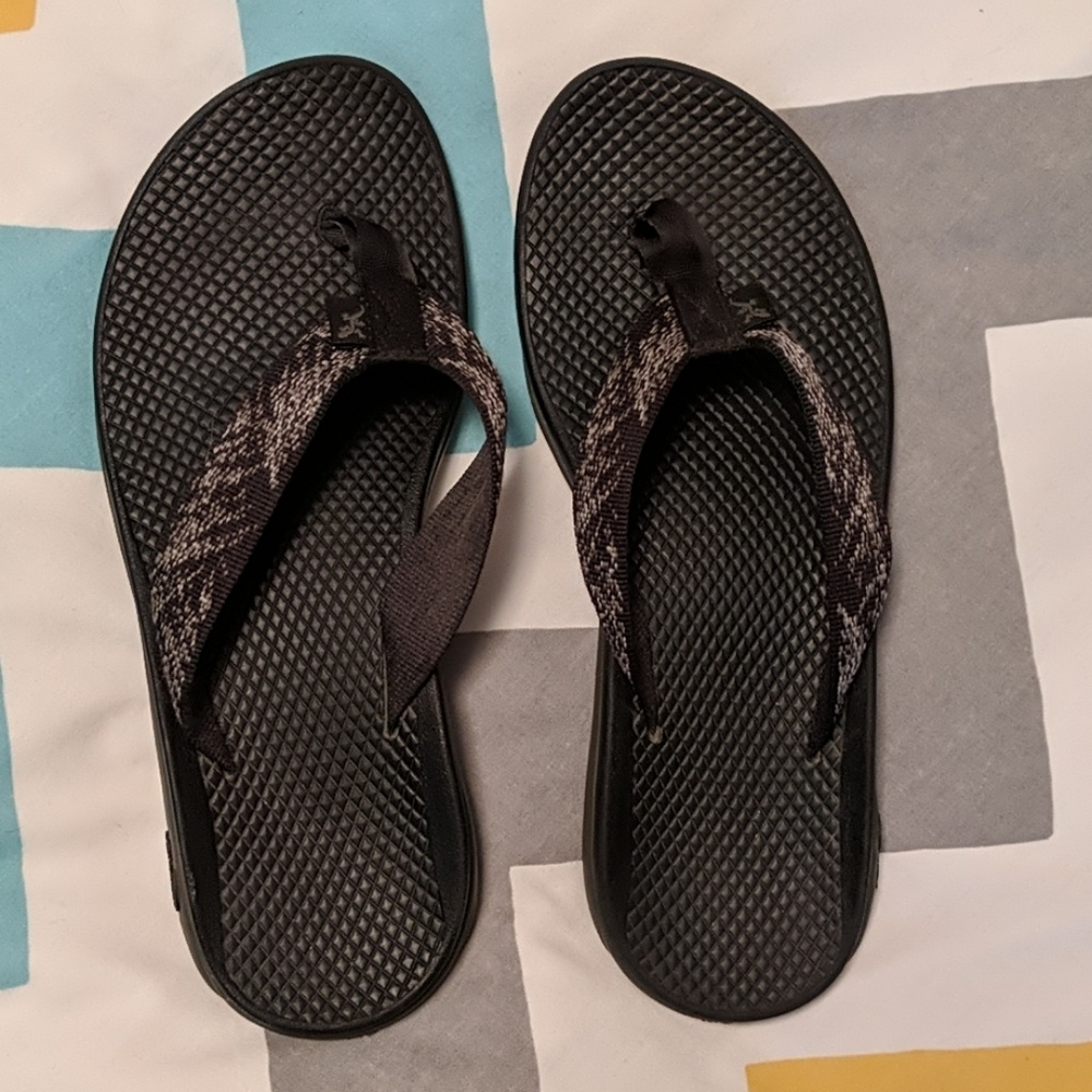 Chaco flip flops